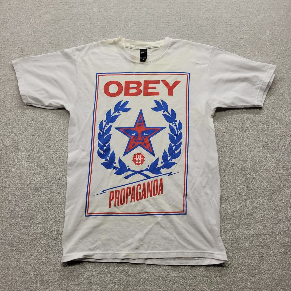 OBEY Propaganda Men’s Medium White Graphic T Shirt Red Blue Streetwear Tee